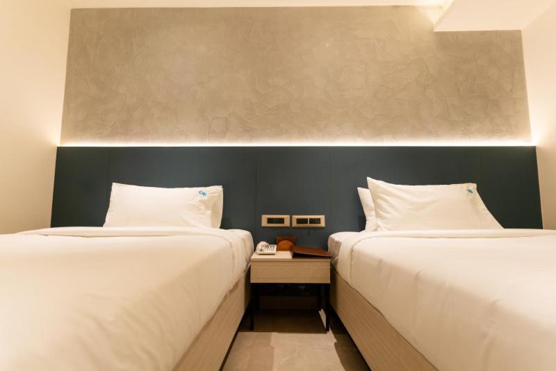 Hotel Ocean Blue วิสาขปัตนัม ภายนอก รูปภาพ