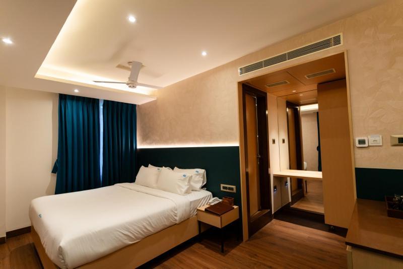 Hotel Ocean Blue วิสาขปัตนัม ภายนอก รูปภาพ